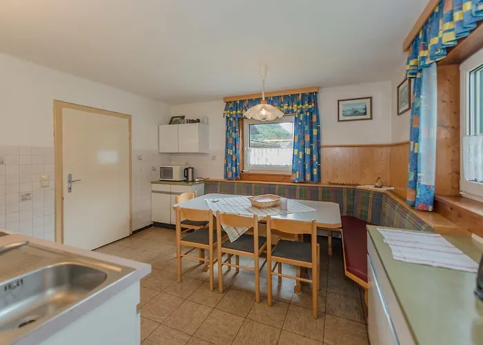 بيت للعطل Evi *